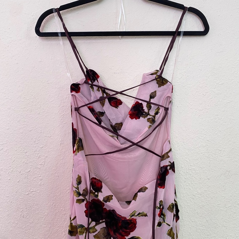 HOUSE OF CB 'Serena' Pink floral velvet Devore Maxi‎ Dress NWOT size S - Picture 9 of 16